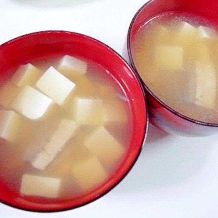 豆腐とわらさのすまし汁